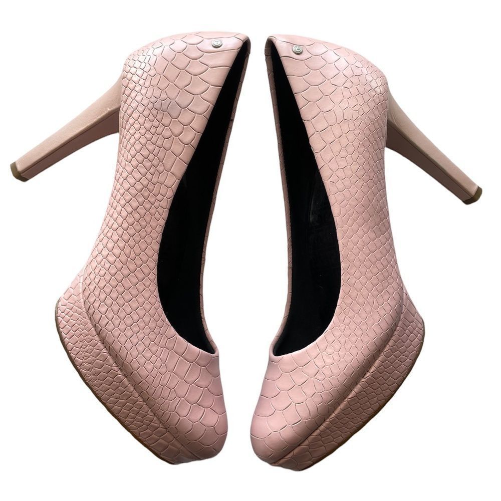 ROCKPORT Janae Pink Snake Texture Leather Pumps size 8
